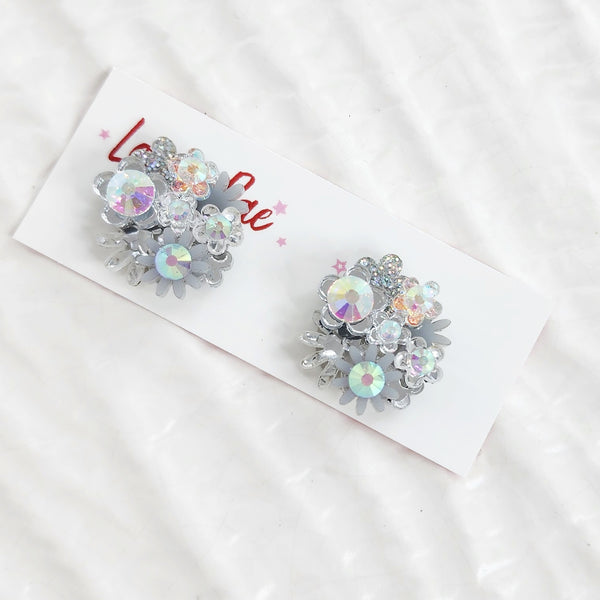 Flower Bouquet Stud Earrings - 026
