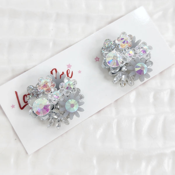 Flower Bouquet Stud Earrings - 026
