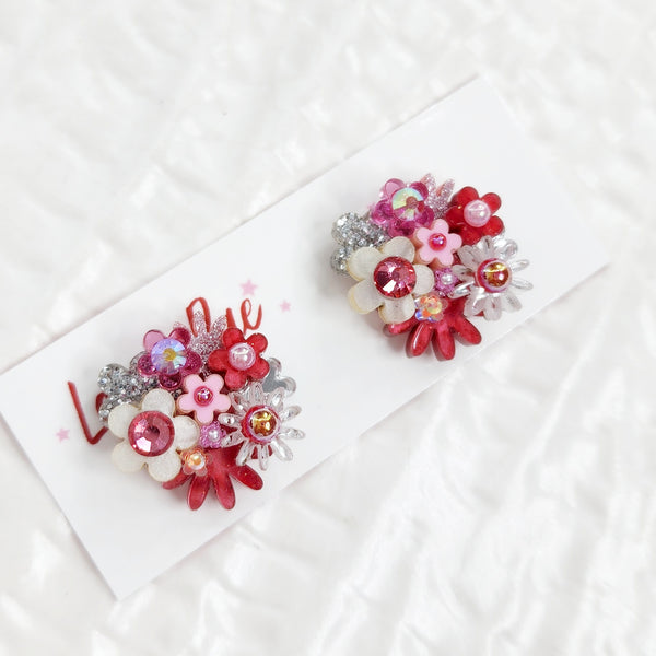 Flower Bouquet Stud Earrings - 014