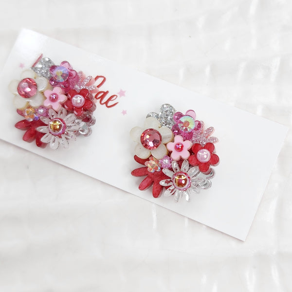Flower Bouquet Stud Earrings - 014