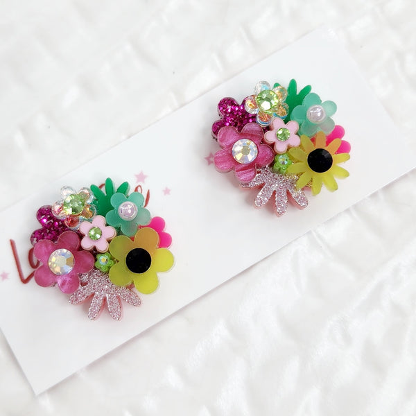 Flower Bouquet Stud Earrings - 011