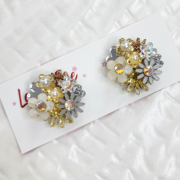 Flower Bouquet Stud Earrings - 010