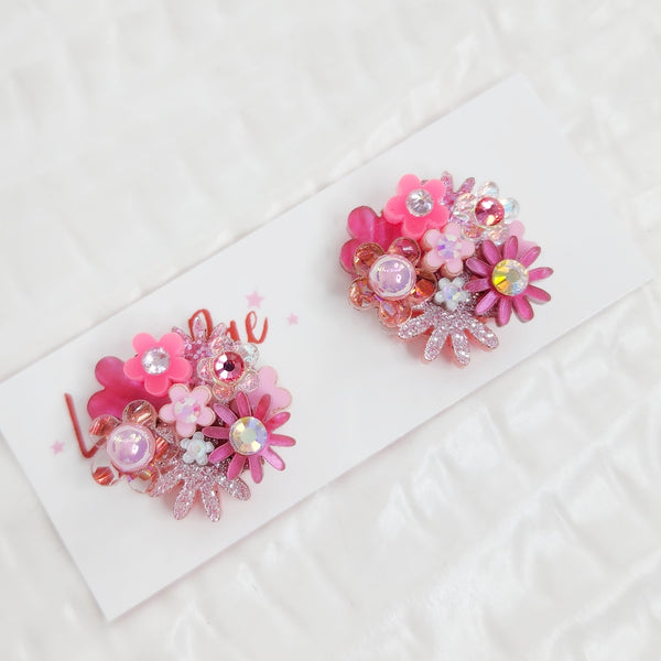 Flower Bouquet Stud Earrings - 009