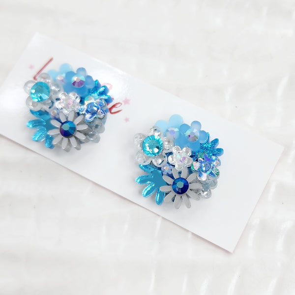 Flower Bouquet Stud Earrings - 008