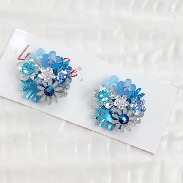 Flower Bouquet Stud Earrings - 008