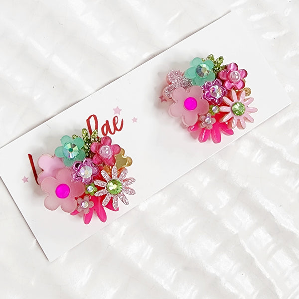 Flower Bouquet Stud Earrings - 026