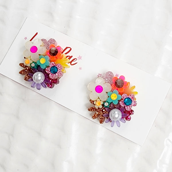 Flower Bouquet Stud Earrings - 025