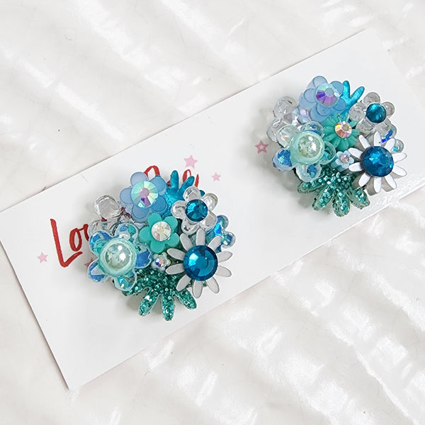 Flower Bouquet Stud Earrings - 024