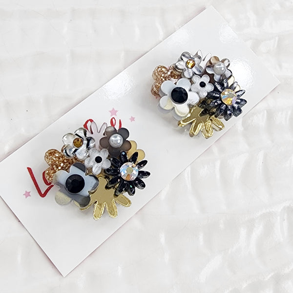 Flower Bouquet Stud Earrings - 029