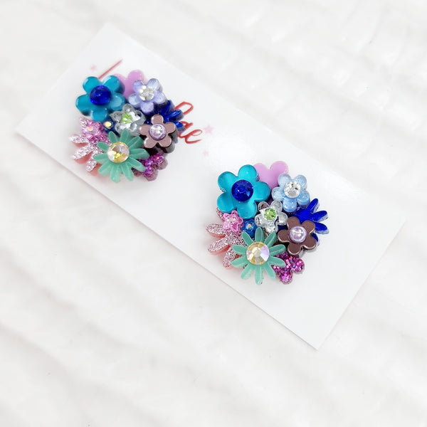 Flower Bouquet Stud Earrings - 005