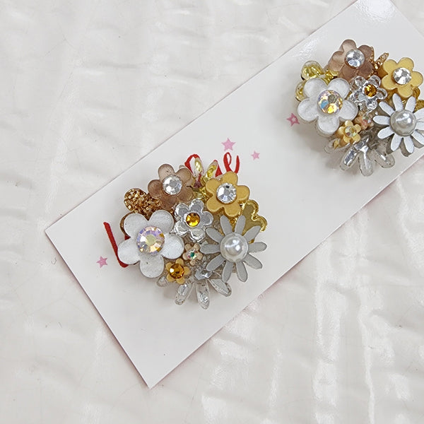 Flower Bouquet Stud Earrings - 007