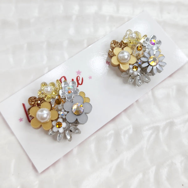 Flower Bouquet Stud Earrings - 014