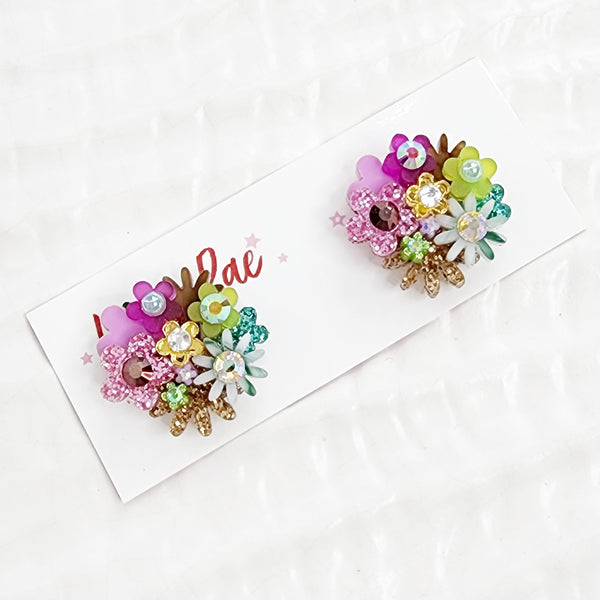 Flower Bouquet Stud Earrings - 015