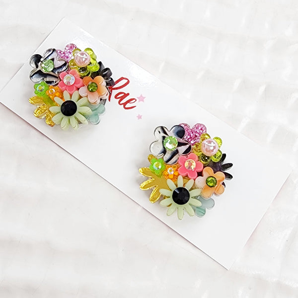 Flower Bouquet Stud Earrings - 018