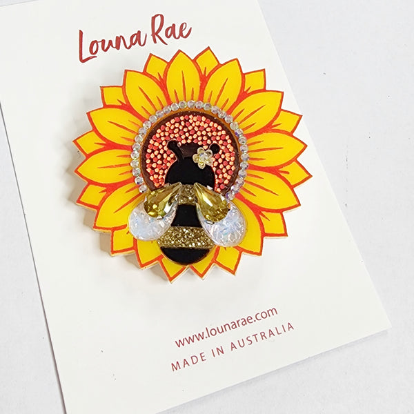 Sunflower and Bee Brooch - 001