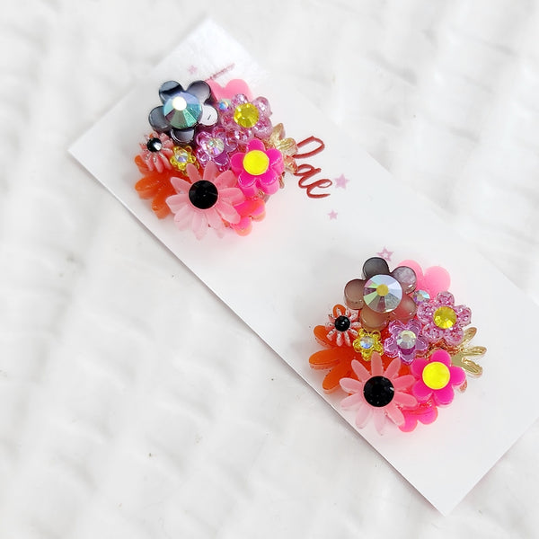 Flower Bouquet Stud Earrings - 009