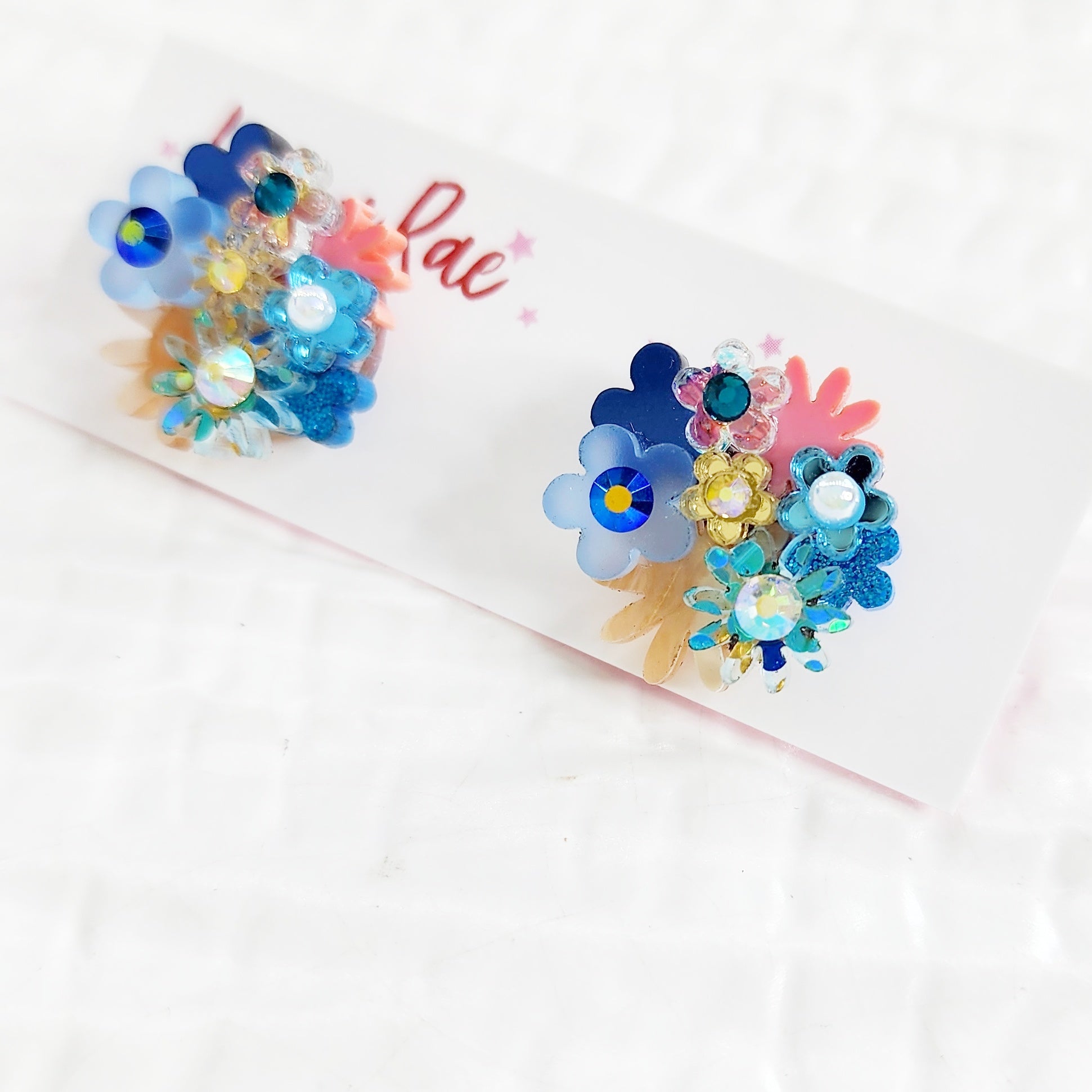 FlowerBouquet Stud Earrings - 023