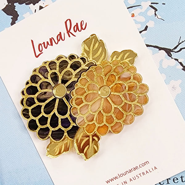 Kana Brooch - 002