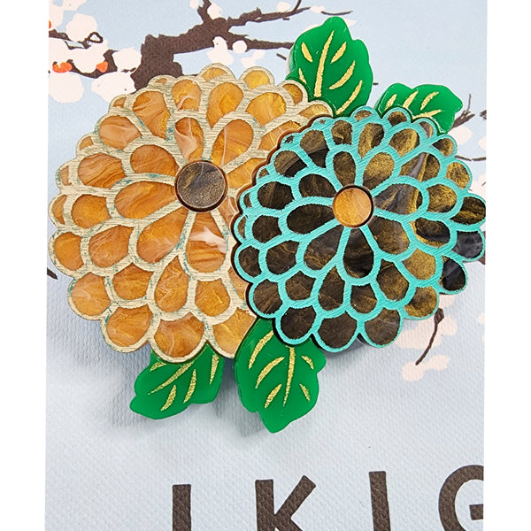 Kana Brooch - 007