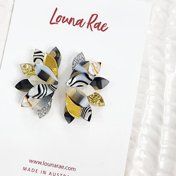 Tiny Jane Earrings - 028