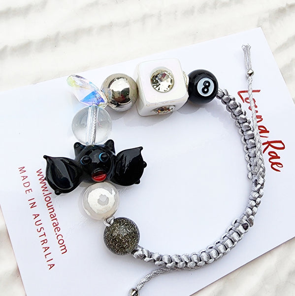 Arm Candy No.17