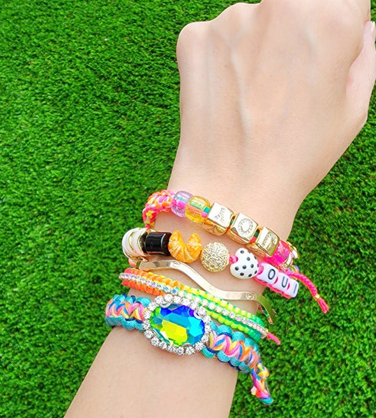 Arm Candy No.23