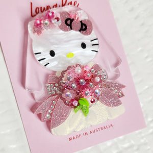 HK Bride Brooch